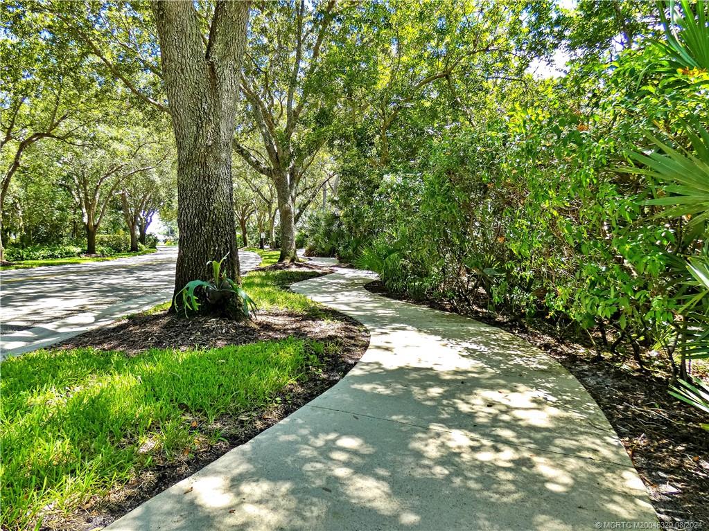 5427 SE Acadia Terrace