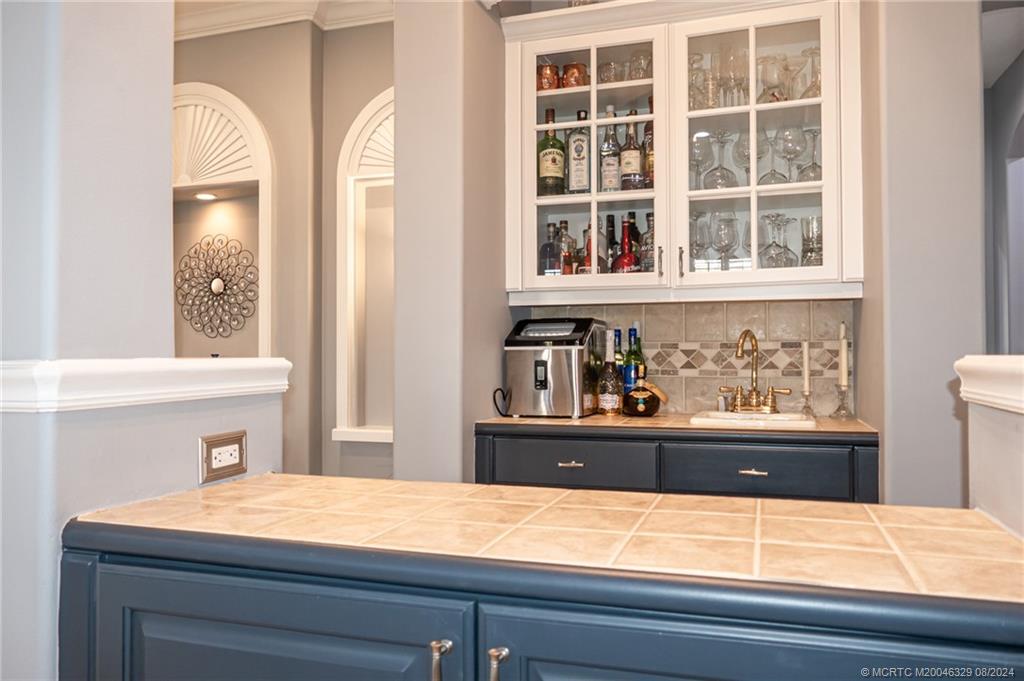 5427 SE Acadia Terrace