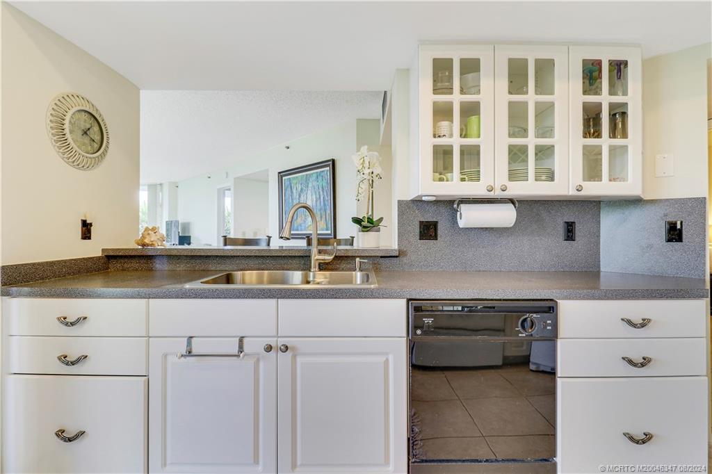 9600 S Ocean Drive 101