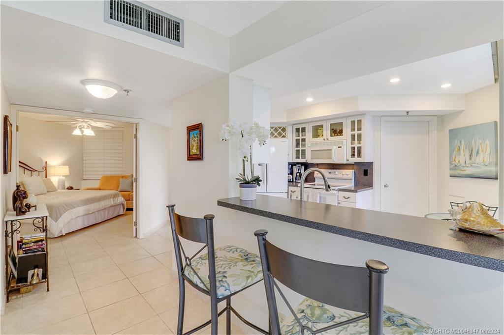 9600 S Ocean Drive 101