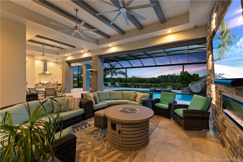 6170 SW Saddlebrook Lane