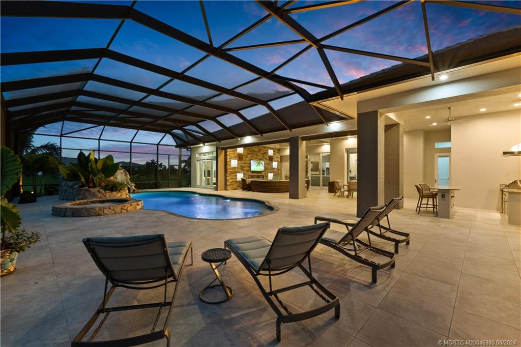 6170 SW Saddlebrook Lane