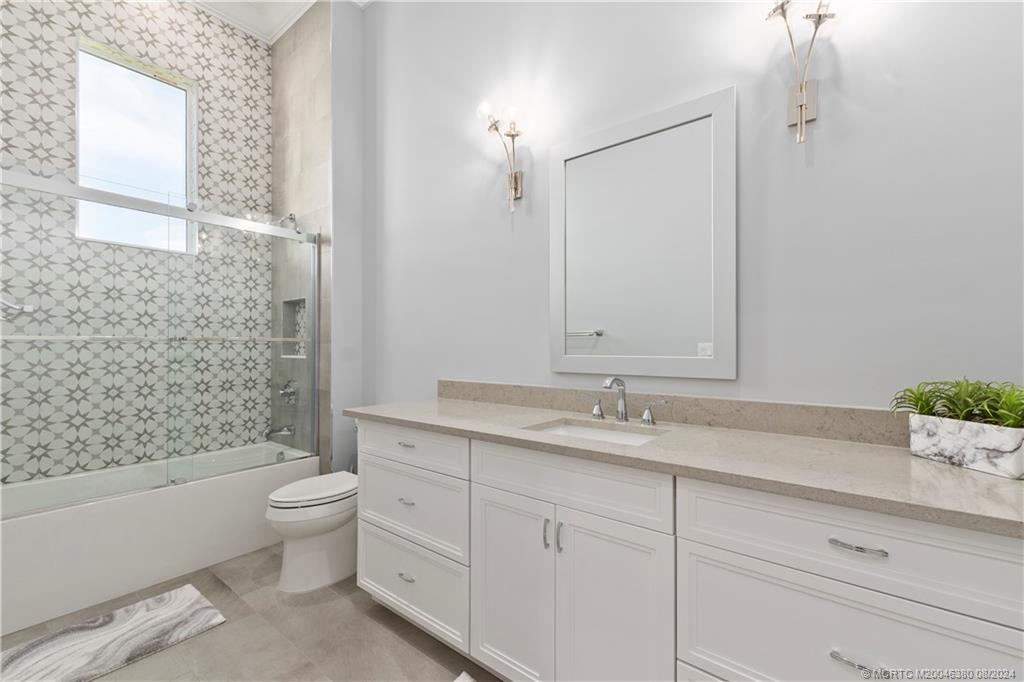 6170 SW Saddlebrook Lane