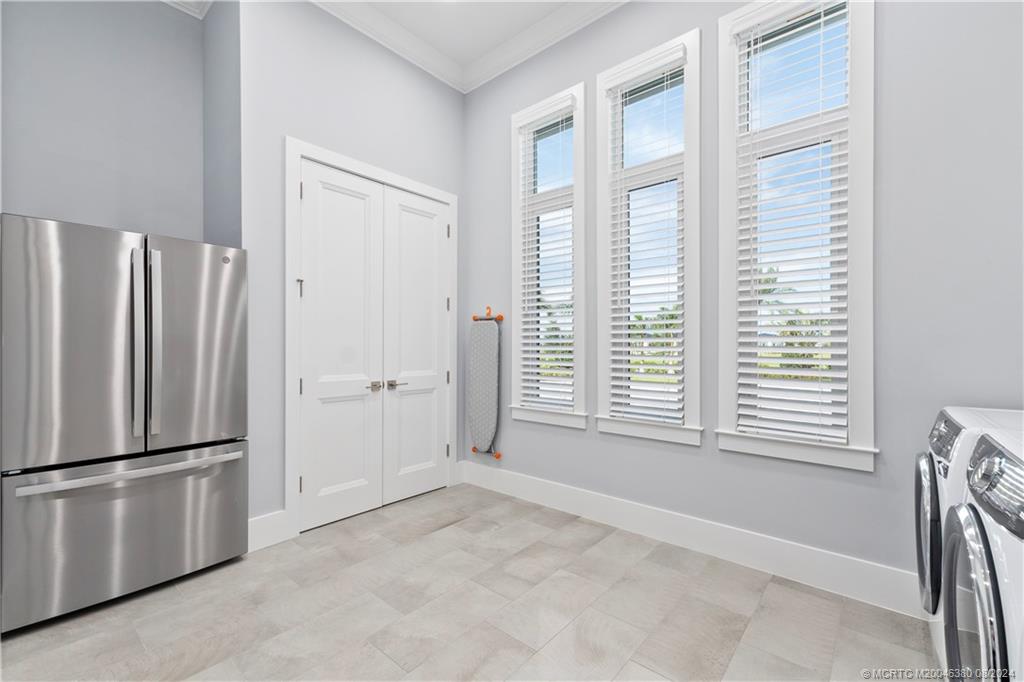 6170 SW Saddlebrook Lane