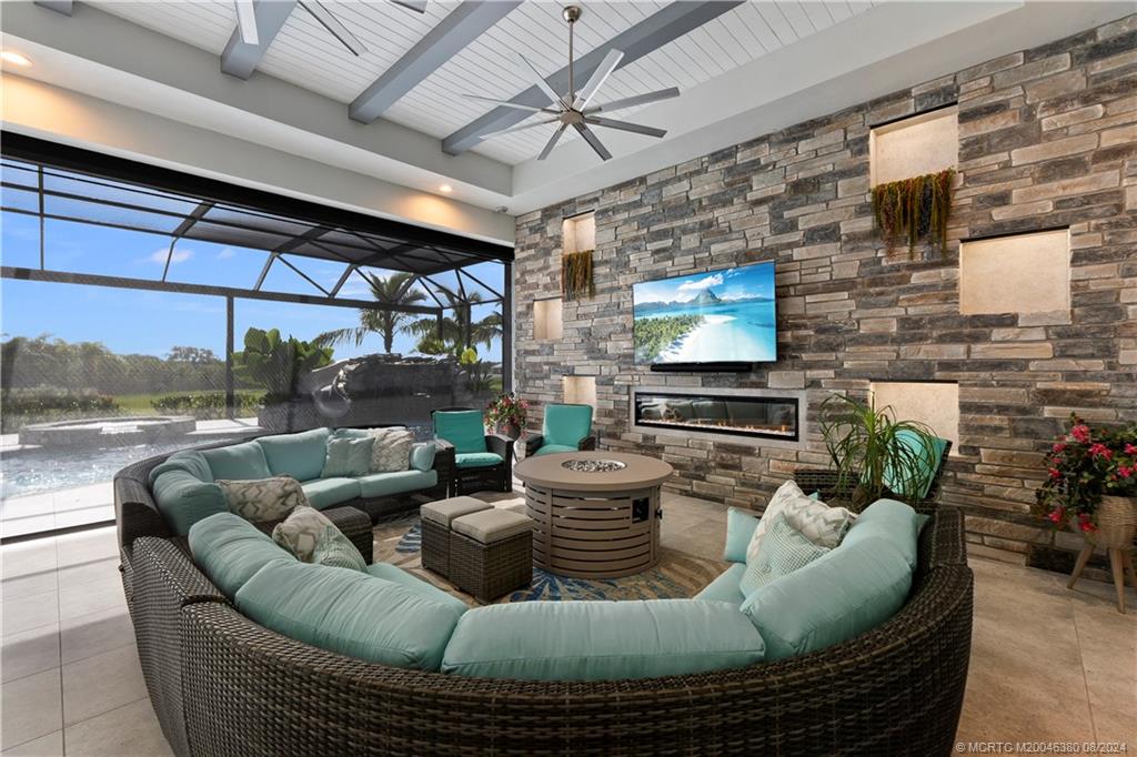 6170 SW Saddlebrook Lane