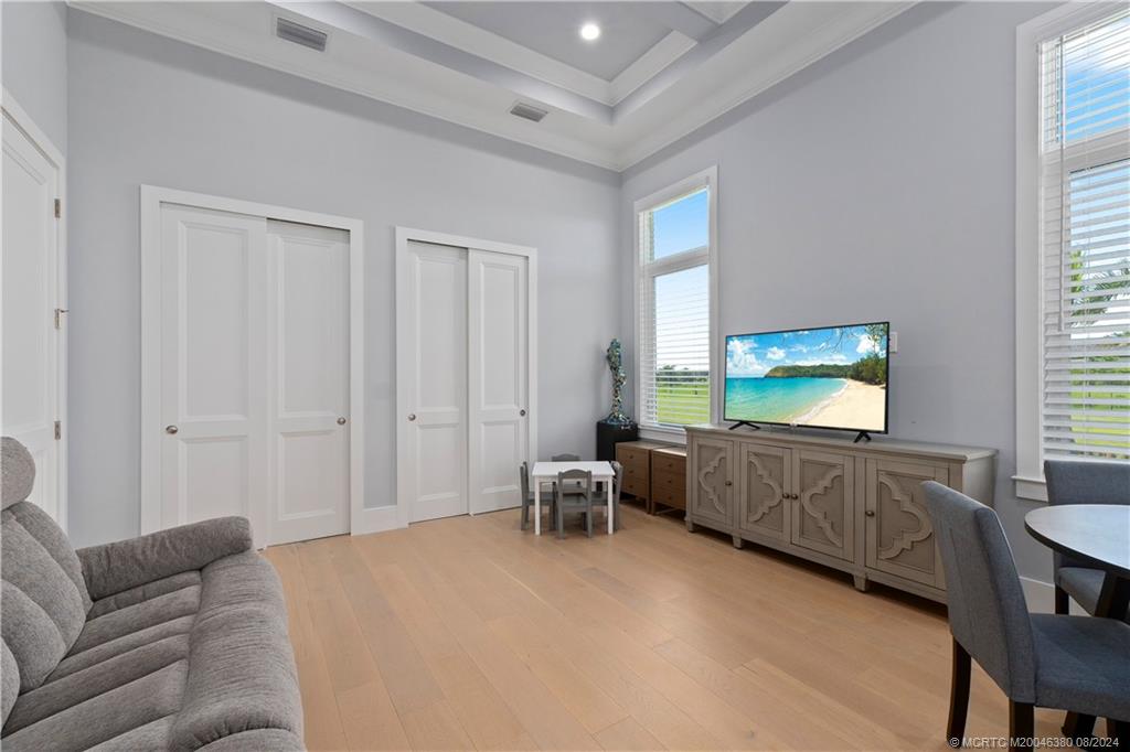 6170 SW Saddlebrook Lane