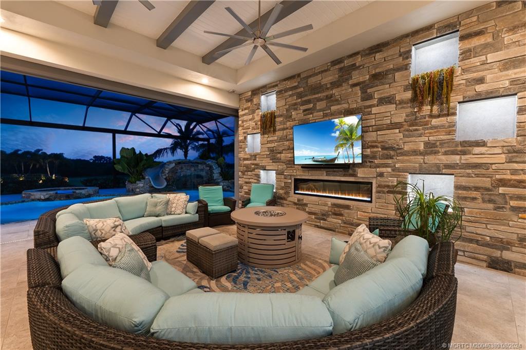 6170 SW Saddlebrook Lane