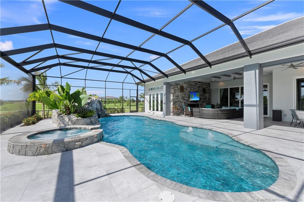 6170 SW Saddlebrook Lane