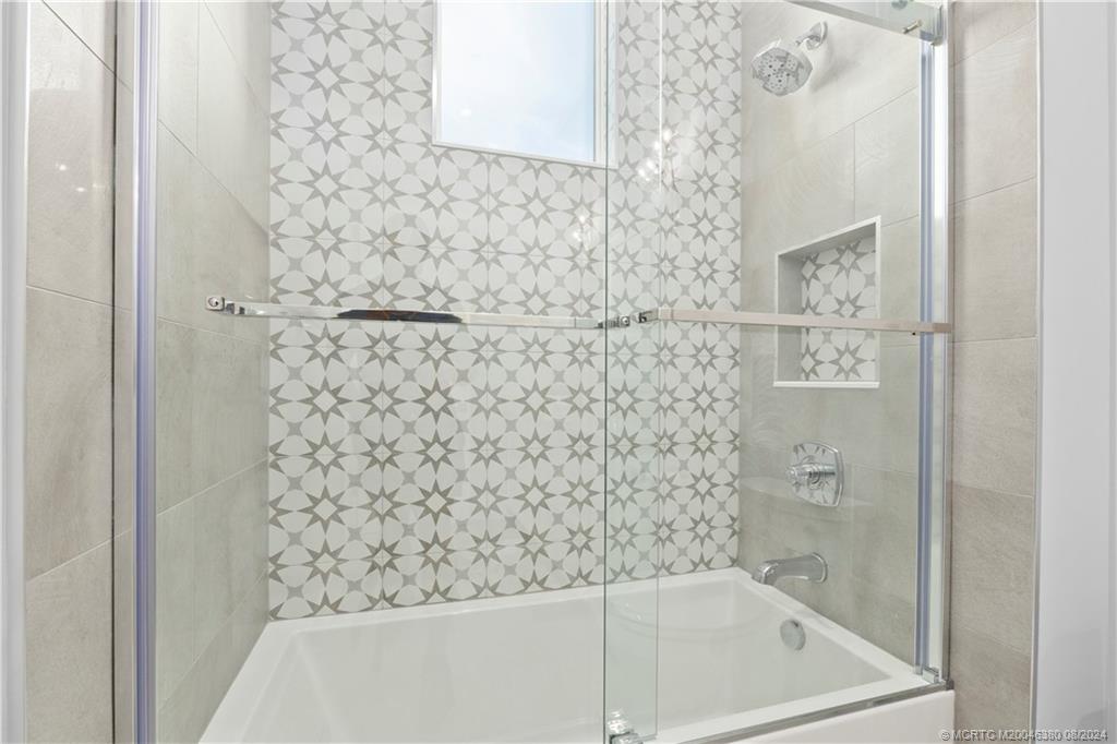 6170 SW Saddlebrook Lane