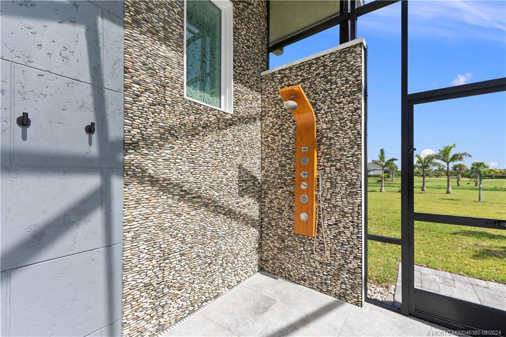 6170 SW Saddlebrook Lane