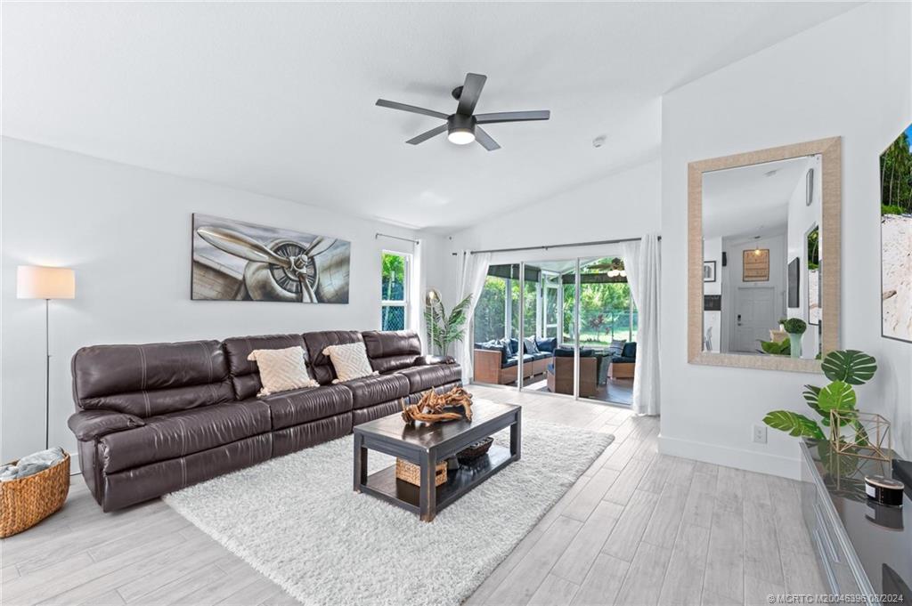 2456 SW Plymouth Way