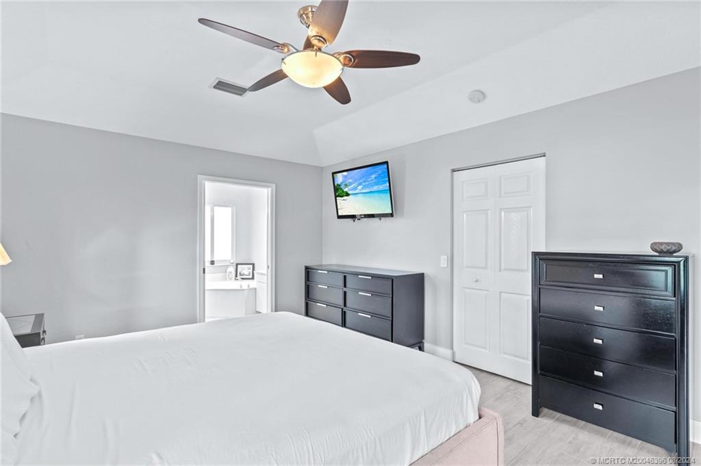 2456 SW Plymouth Way