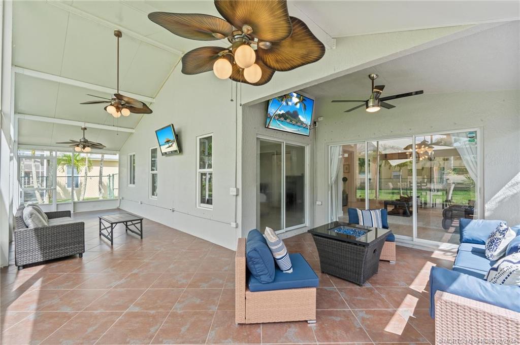 2456 SW Plymouth Way