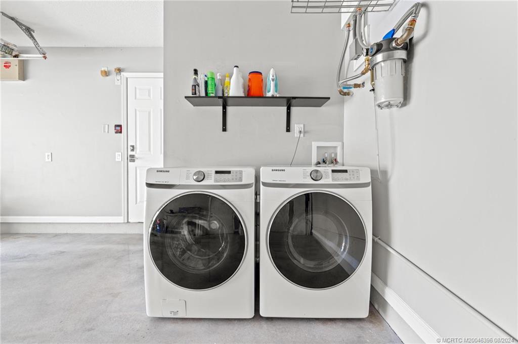 2456 SW Plymouth Way