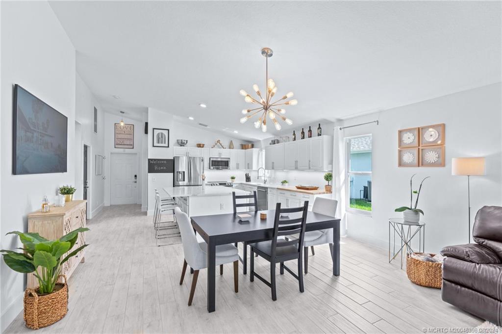 2456 SW Plymouth Way