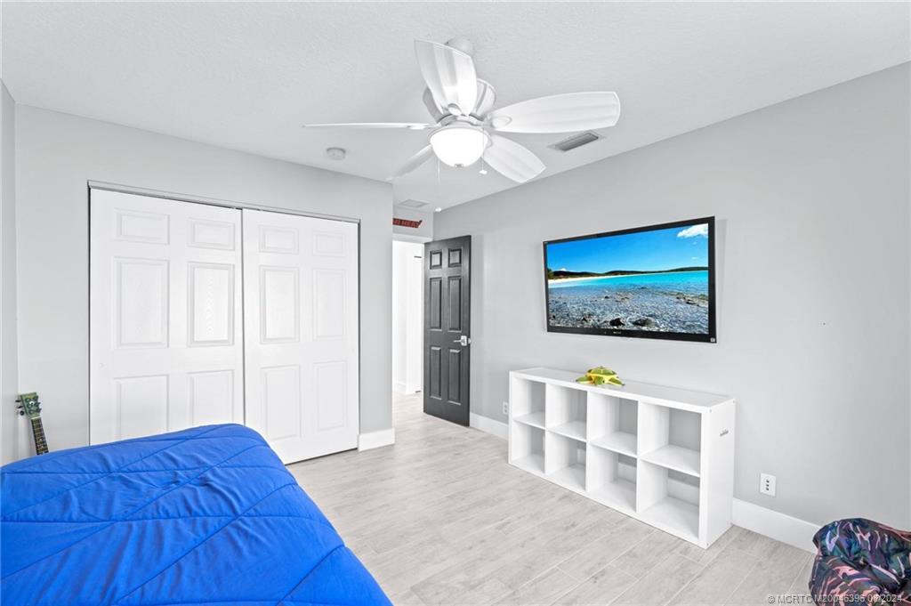 2456 SW Plymouth Way