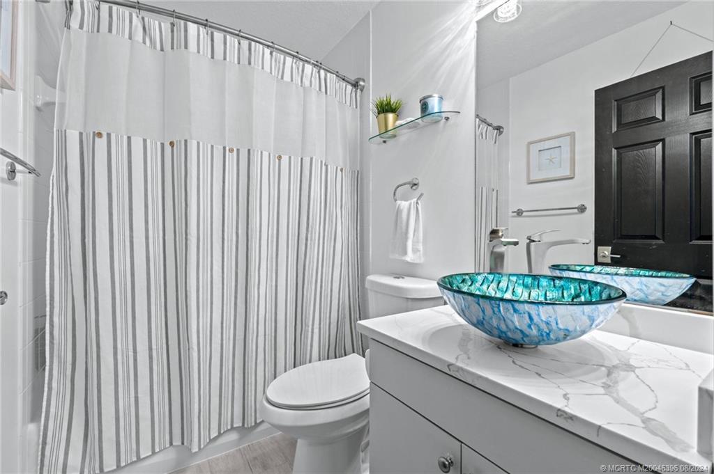 2456 SW Plymouth Way