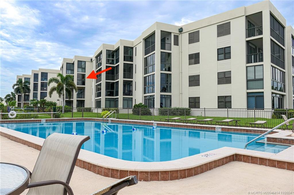 150 SE Four Winds Drive B305