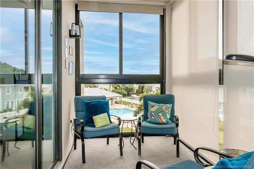 150 SE Four Winds Drive B305