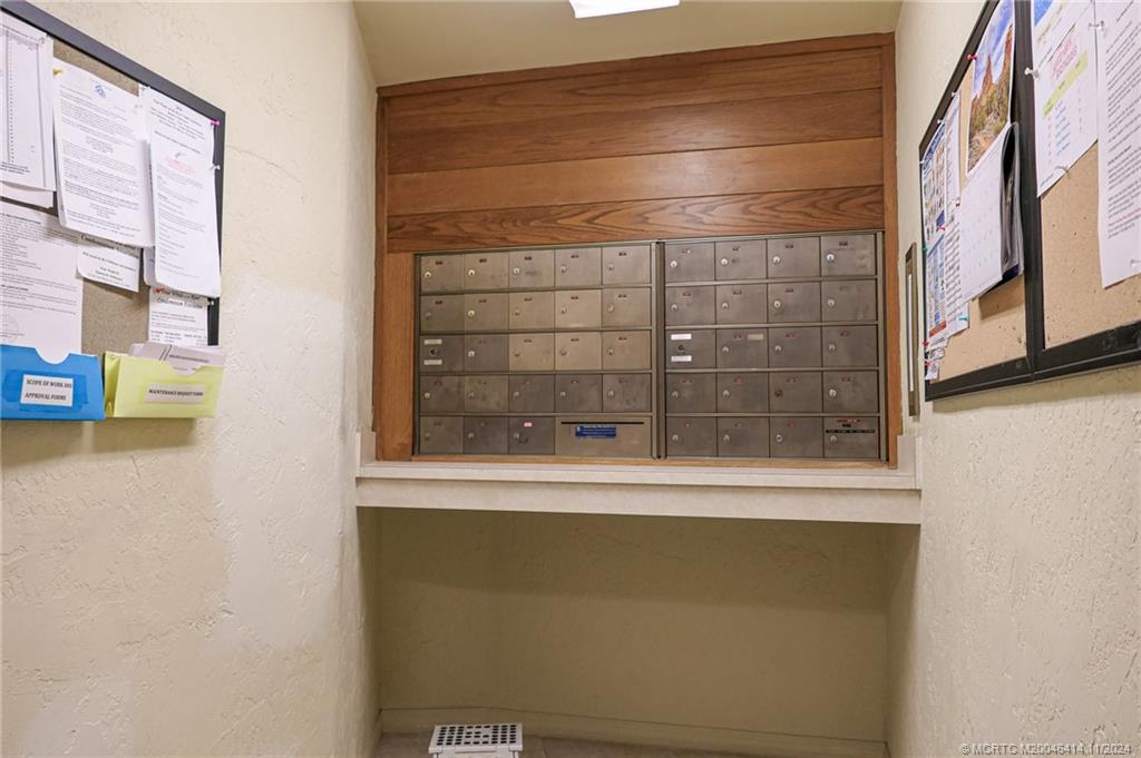 150 SE Four Winds Drive B305