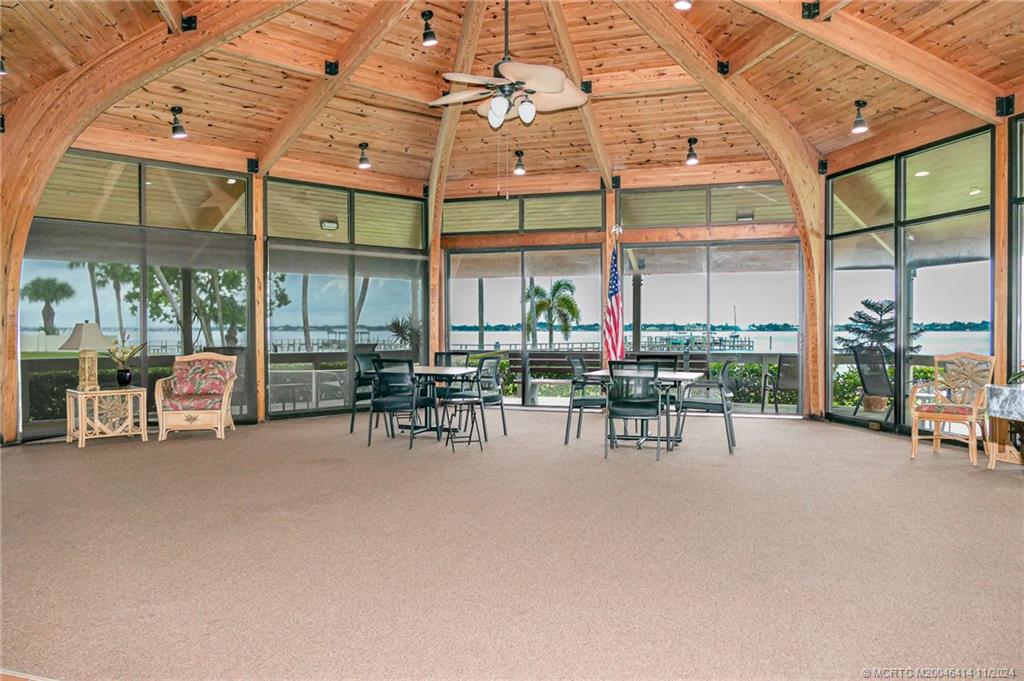 150 SE Four Winds Drive B305