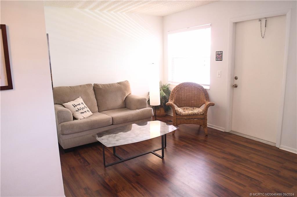 2600 SE Ocean Blvd II11