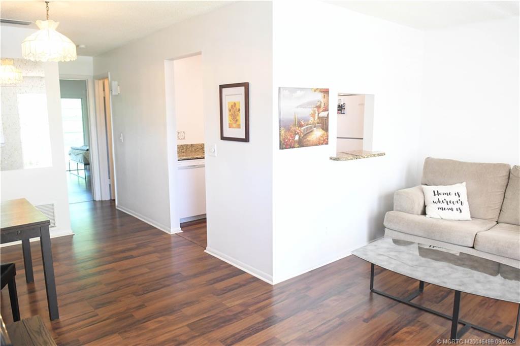 2600 SE Ocean Blvd II11