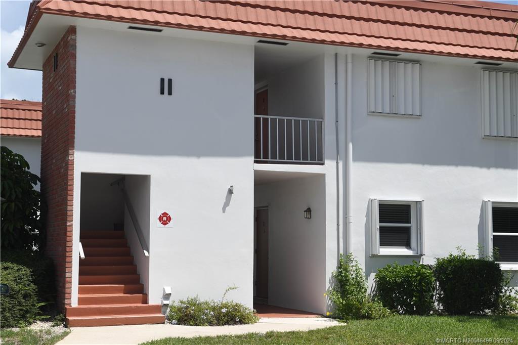 2600 SE Ocean Blvd II11