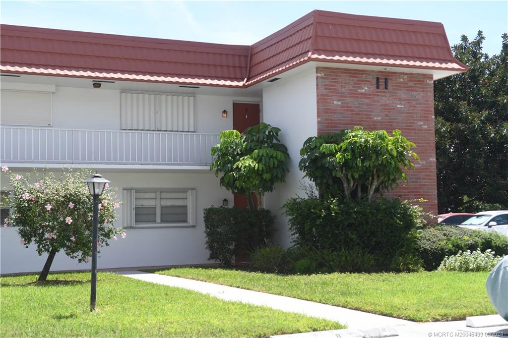 2600 SE Ocean Blvd II11