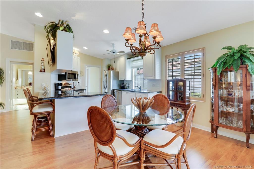 1619 SW Shady Lake Terrace