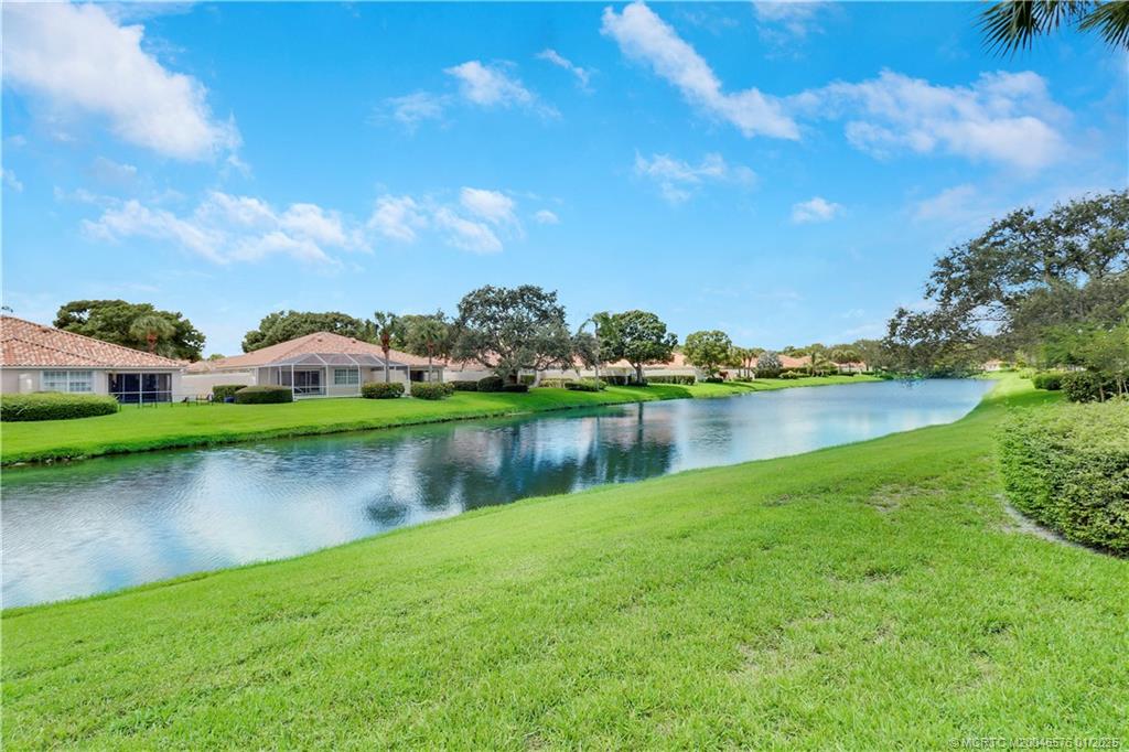 1619 SW Shady Lake Terrace