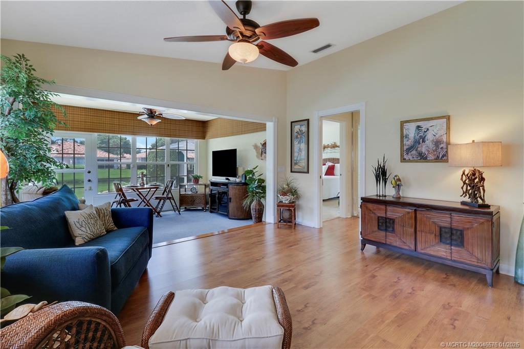 1619 SW Shady Lake Terrace