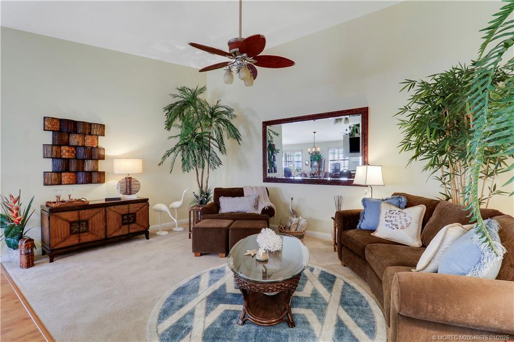 1619 SW Shady Lake Terrace