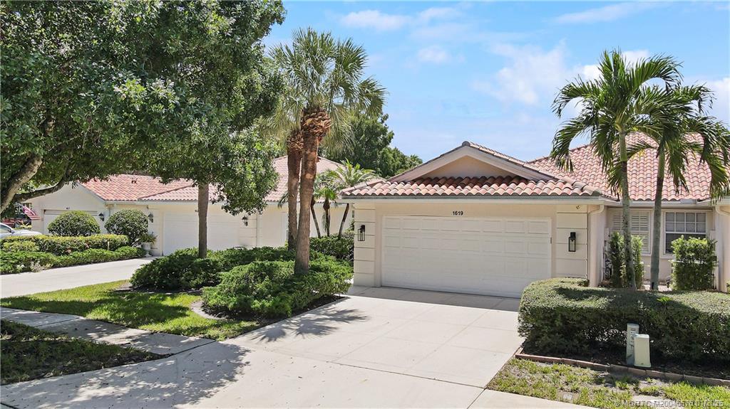 1619 SW Shady Lake Terrace