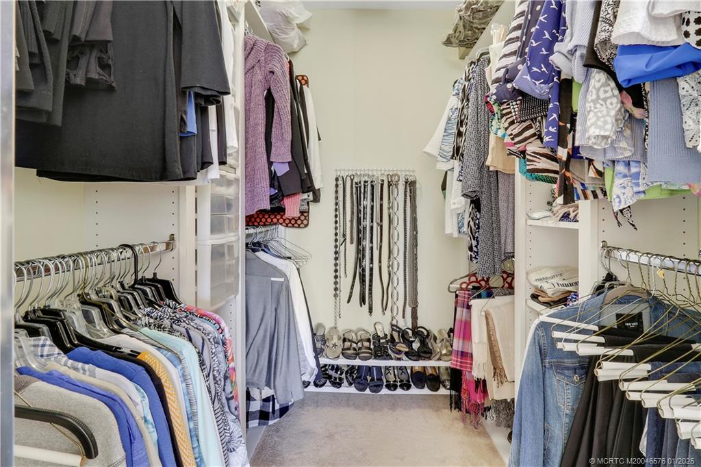 1619 SW Shady Lake Terrace