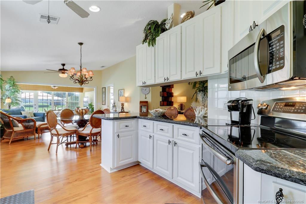 1619 SW Shady Lake Terrace