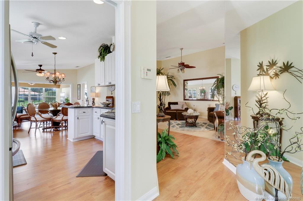 1619 SW Shady Lake Terrace