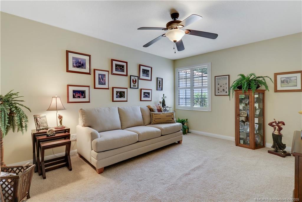 1619 SW Shady Lake Terrace