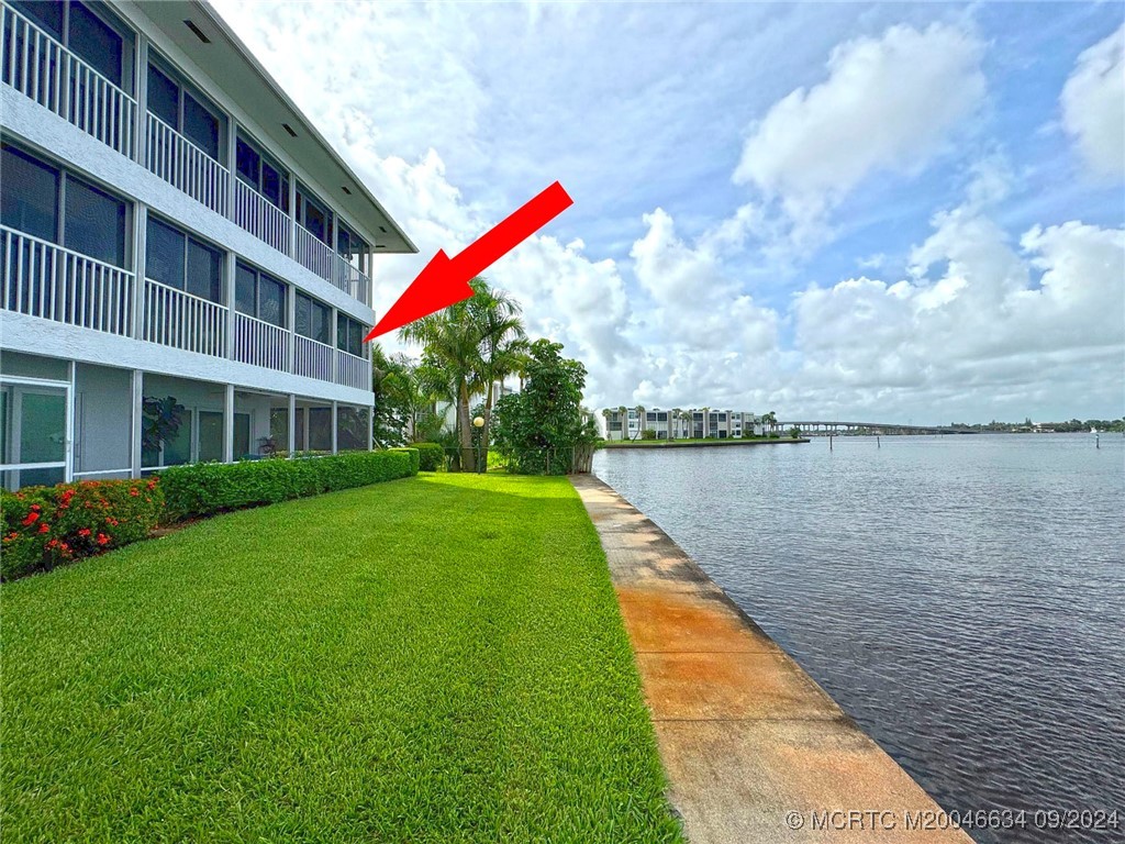 1868 SW Palm City Road 201