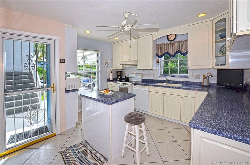 1868 SW Palm City Road 201