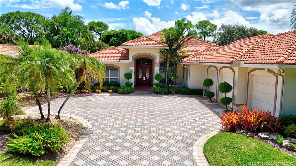 1572 SE Cypress Glen Way