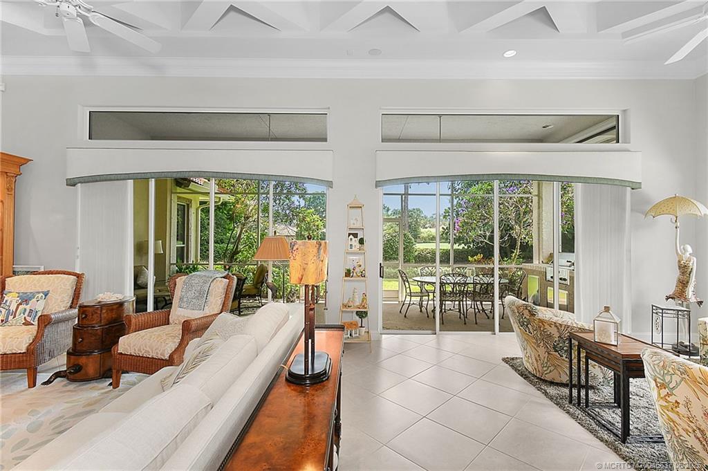 1572 SE Cypress Glen Way