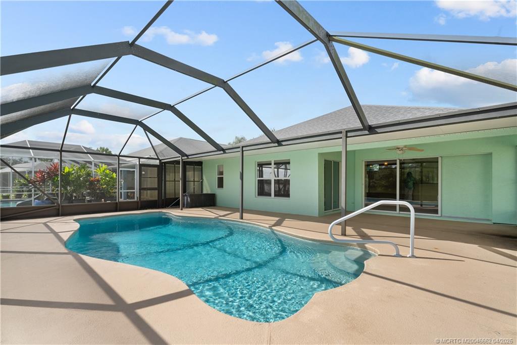 515 SW Sundance Trail