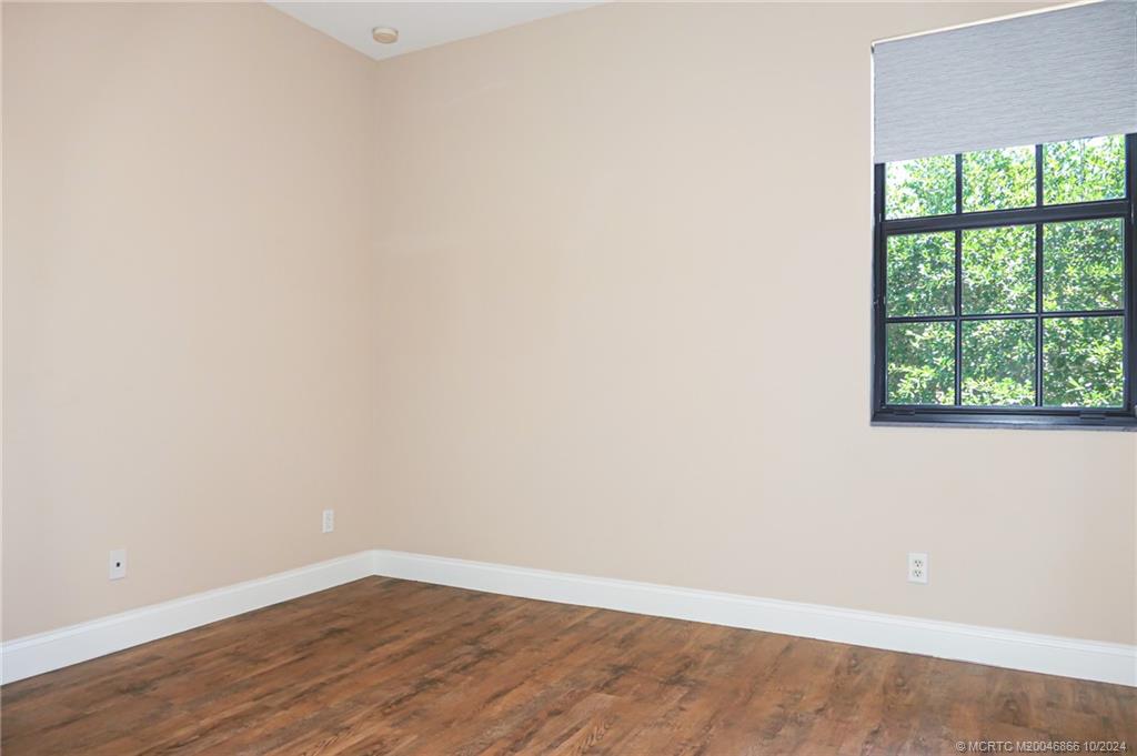 6688 SE Woodmill Pond Lane