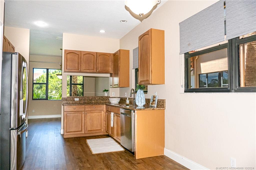 6688 SE Woodmill Pond Lane