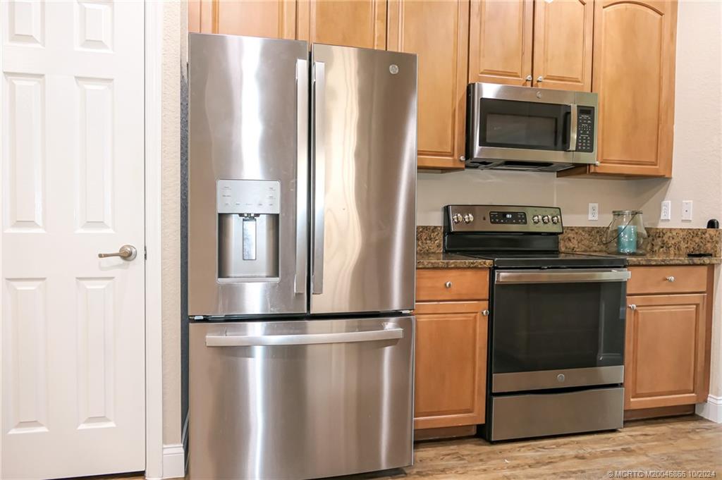 6688 SE Woodmill Pond Lane