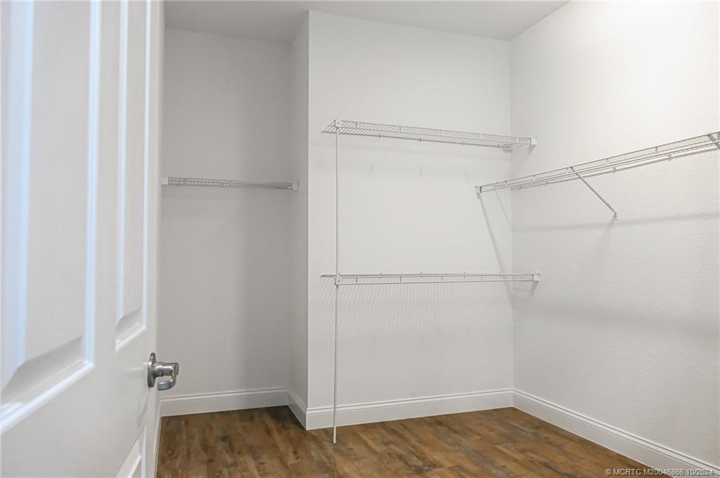 6688 SE Woodmill Pond Lane