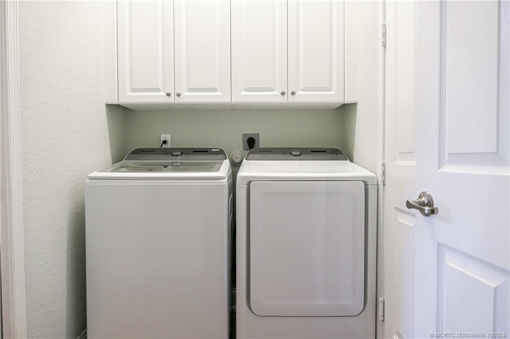 6688 SE Woodmill Pond Lane