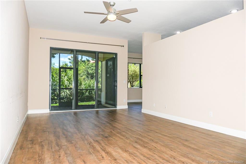 6688 SE Woodmill Pond Lane