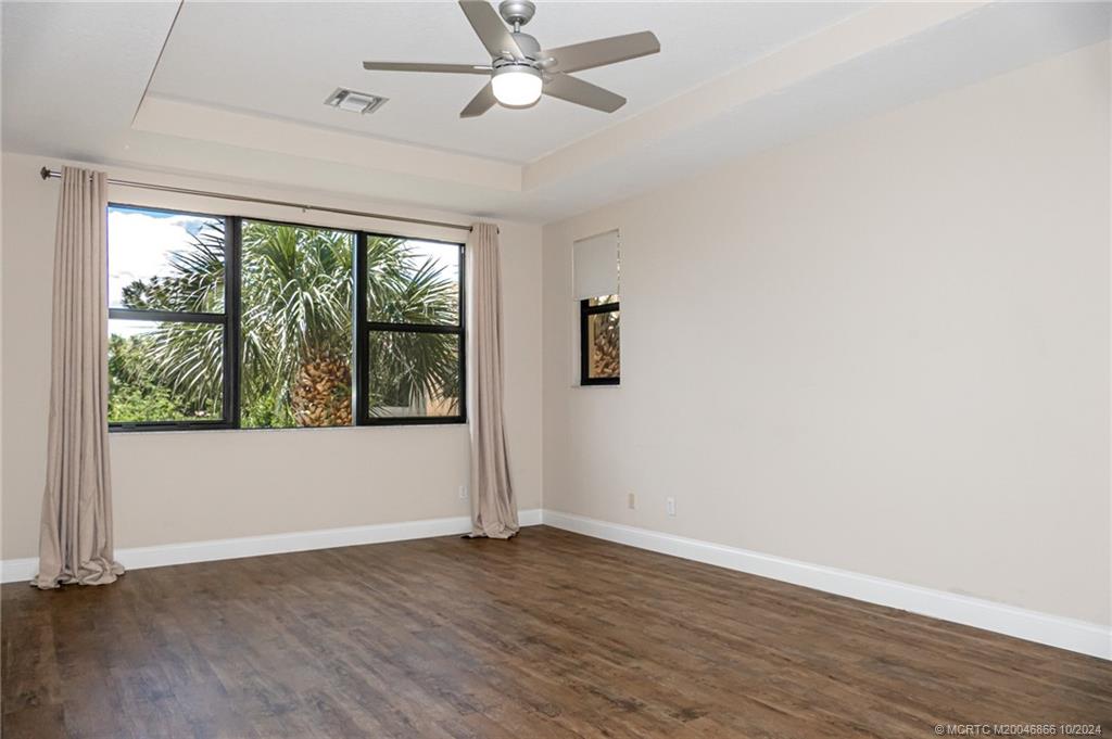 6688 SE Woodmill Pond Lane